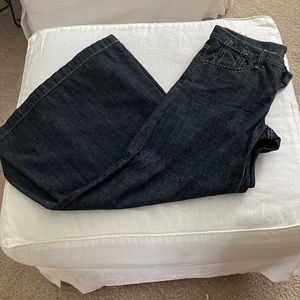 BCBGMAXAZARIA JEANS 100%Cotton dark rinse with wide legs.